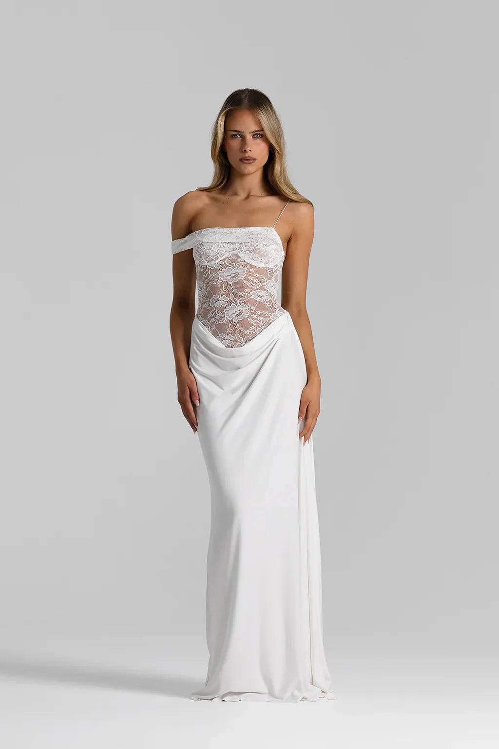 Lace Dress with Elowyn Design for Women - Elegant Evening Wear