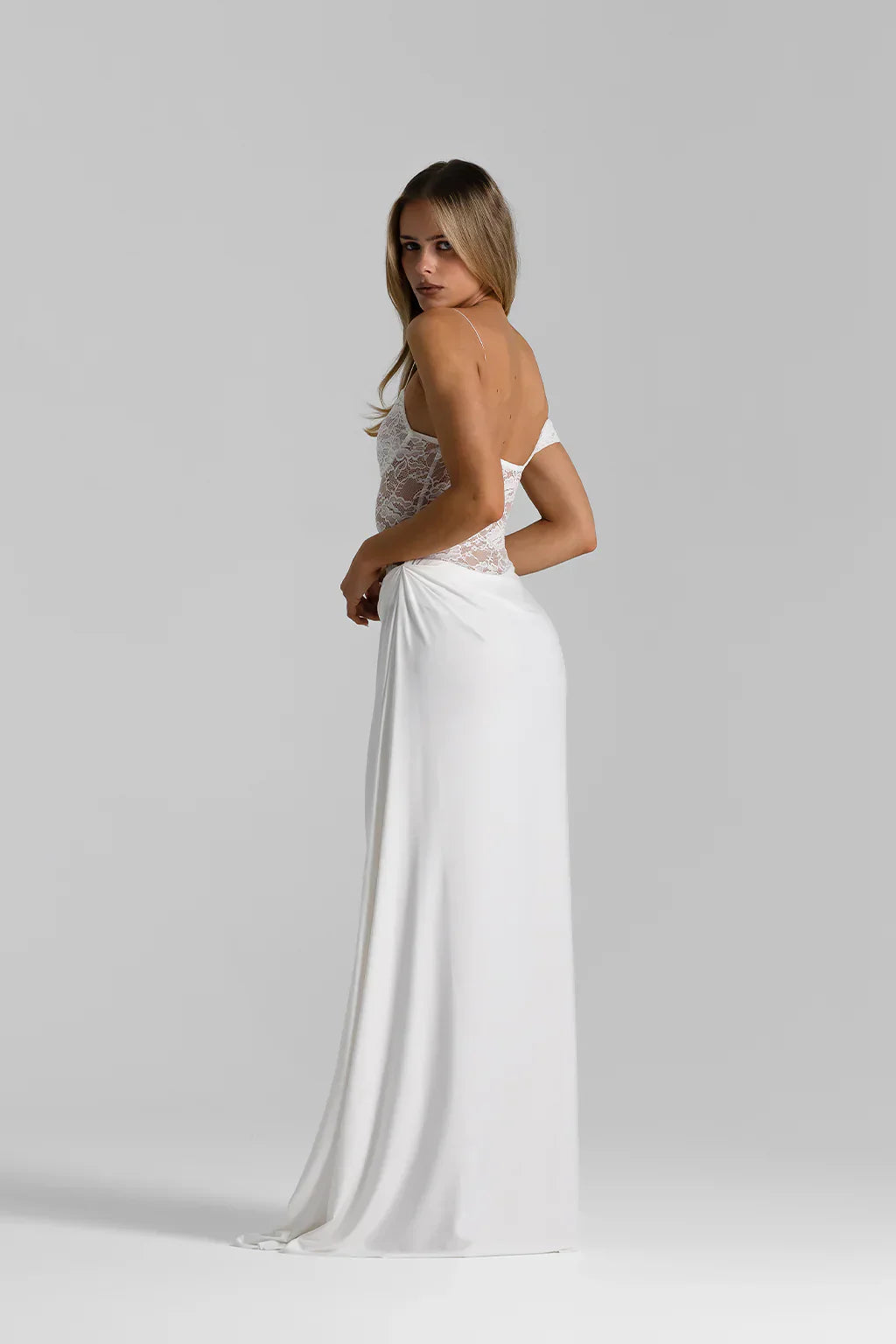 Lace Dress with Elowyn Design for Women - Elegant Evening Wear