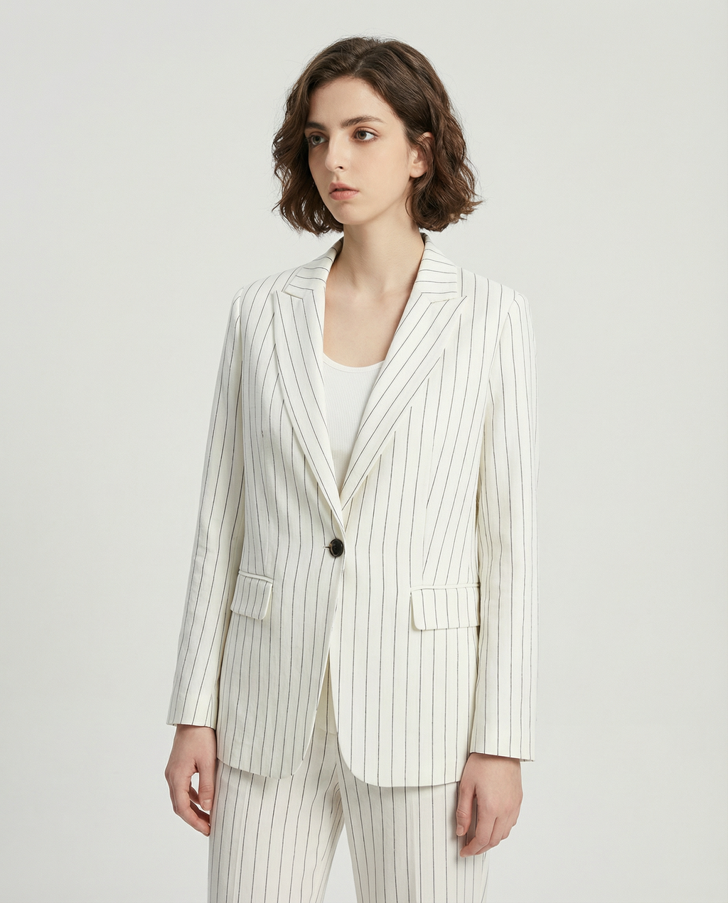 Linen Blazer Suit with Stripe Design for Office Wear and Professional Attire
