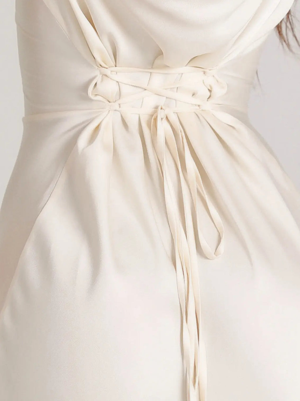 Long Sleeve Maxi Dress for Wedding Guests - Elegant Chiffon Evening Gown with Flowing Skirt