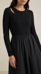 Long-Sleeve Maxi Dress in Soft Fabric - Elegant Casual Wear for Women - Perfect for Parties and Special Occasions