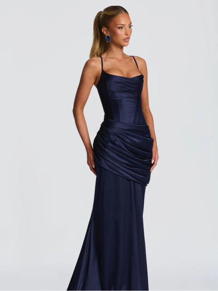 Maxi Dress in Lightweight Fabric with Floral Print for Casual Wear