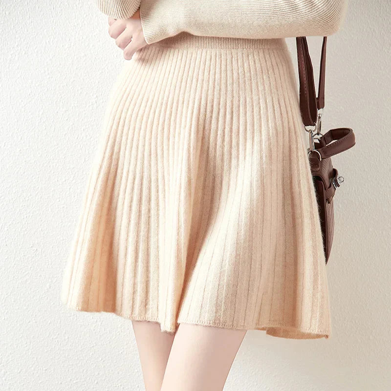 Merino Wool A-Line Skirt for Everyday Wear - Comfortable and Stylish Women's Fashion