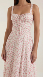 Midi Summer Dress in Lightweight Fabric with Floral Print for Casual Wear