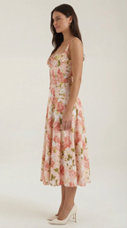 Midi Summer Dress in Lightweight Fabric with Floral Print for Casual Wear