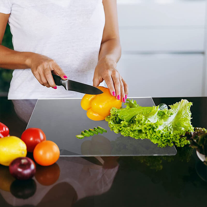 Non-Slip Glass Chopping Board – Secure Cutting Surface for Kitchen, Food Prep