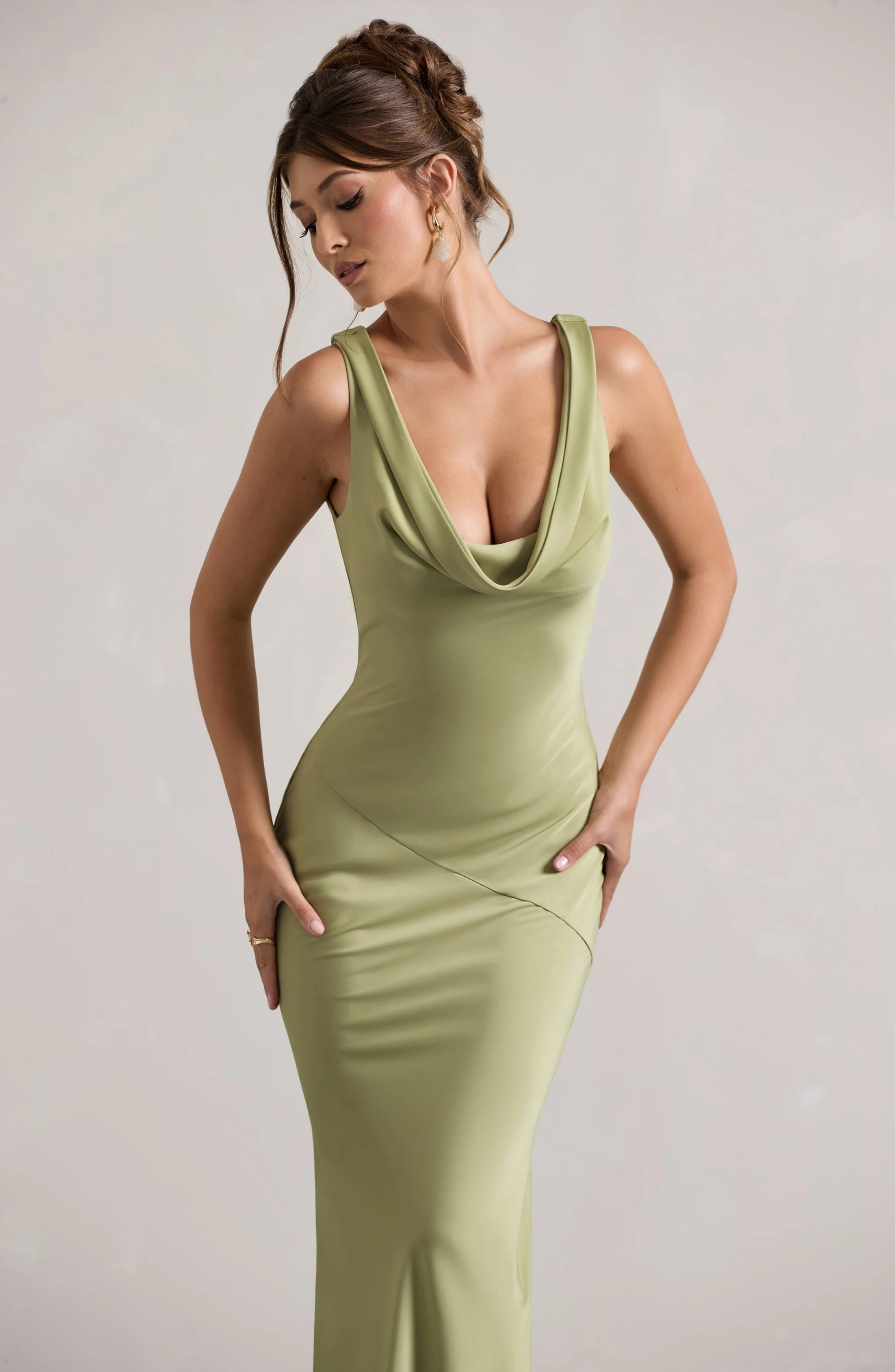 Satin Cowl Neck Maxi Dress for Evening Events and Formal Occasions