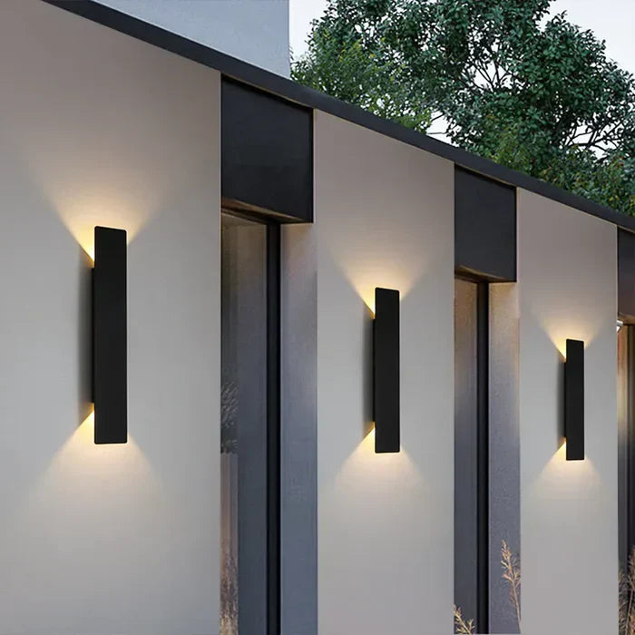 Weather-Resistant Outdoor Wall Lamp – Garden, Patio