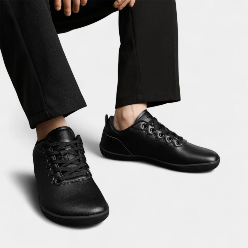 Wide Toe Box Barefoot Shoes for Men – Minimalist Flats for Casual Wear – Lightweight and Flexible Design
