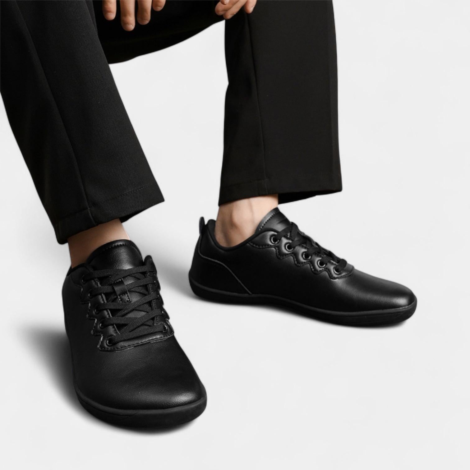 Wide Toe Box Barefoot Shoes for Men – Minimalist Flats for Casual Wear – Lightweight and Flexible Design