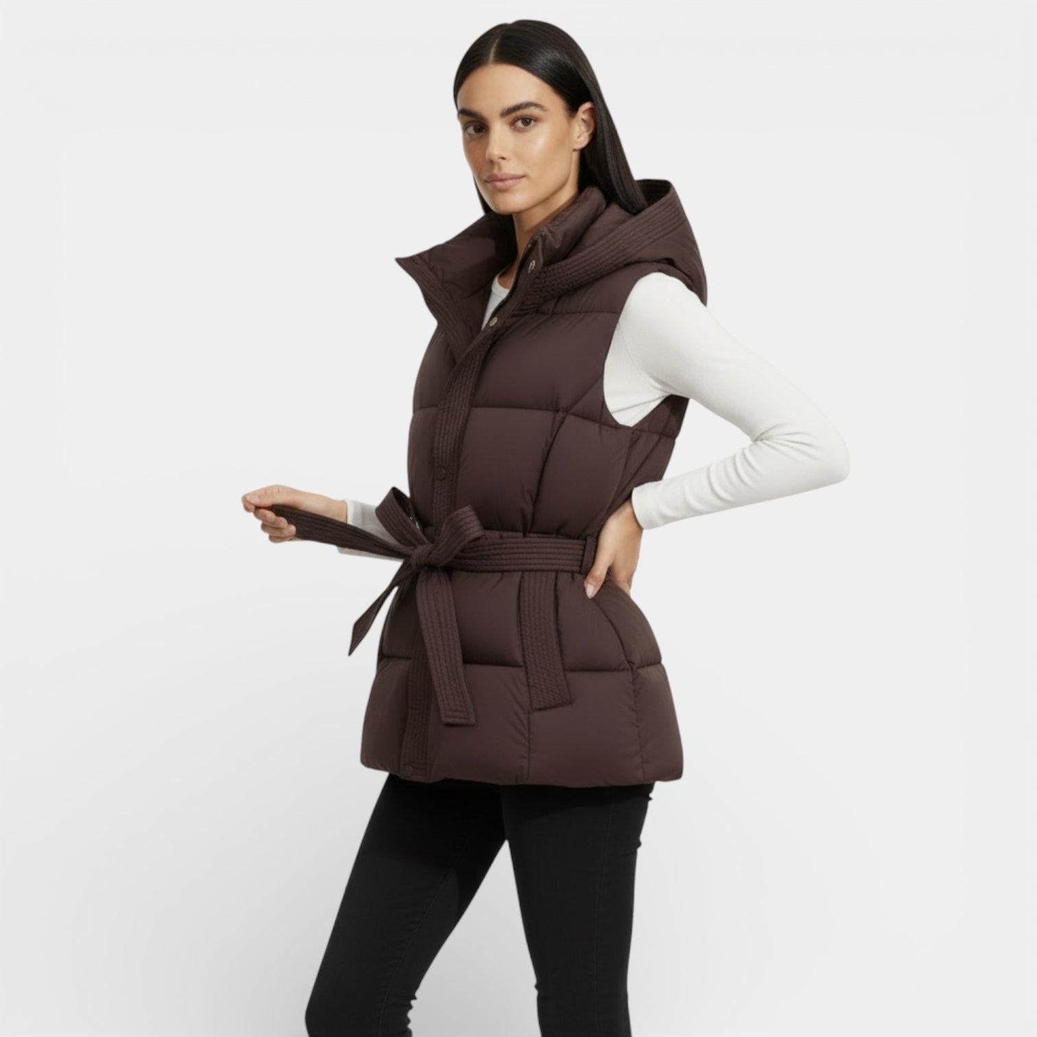 Women's Lightweight Quilted Puffer Vest with Hood - Stylish Insulated Gilet for Outdoor and Casual Wear