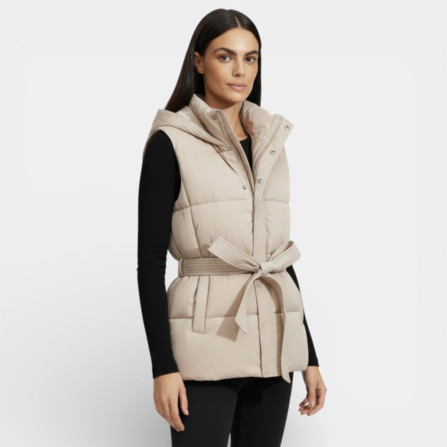 Women's Lightweight Quilted Puffer Vest with Hood - Stylish Insulated Gilet for Outdoor and Casual Wear