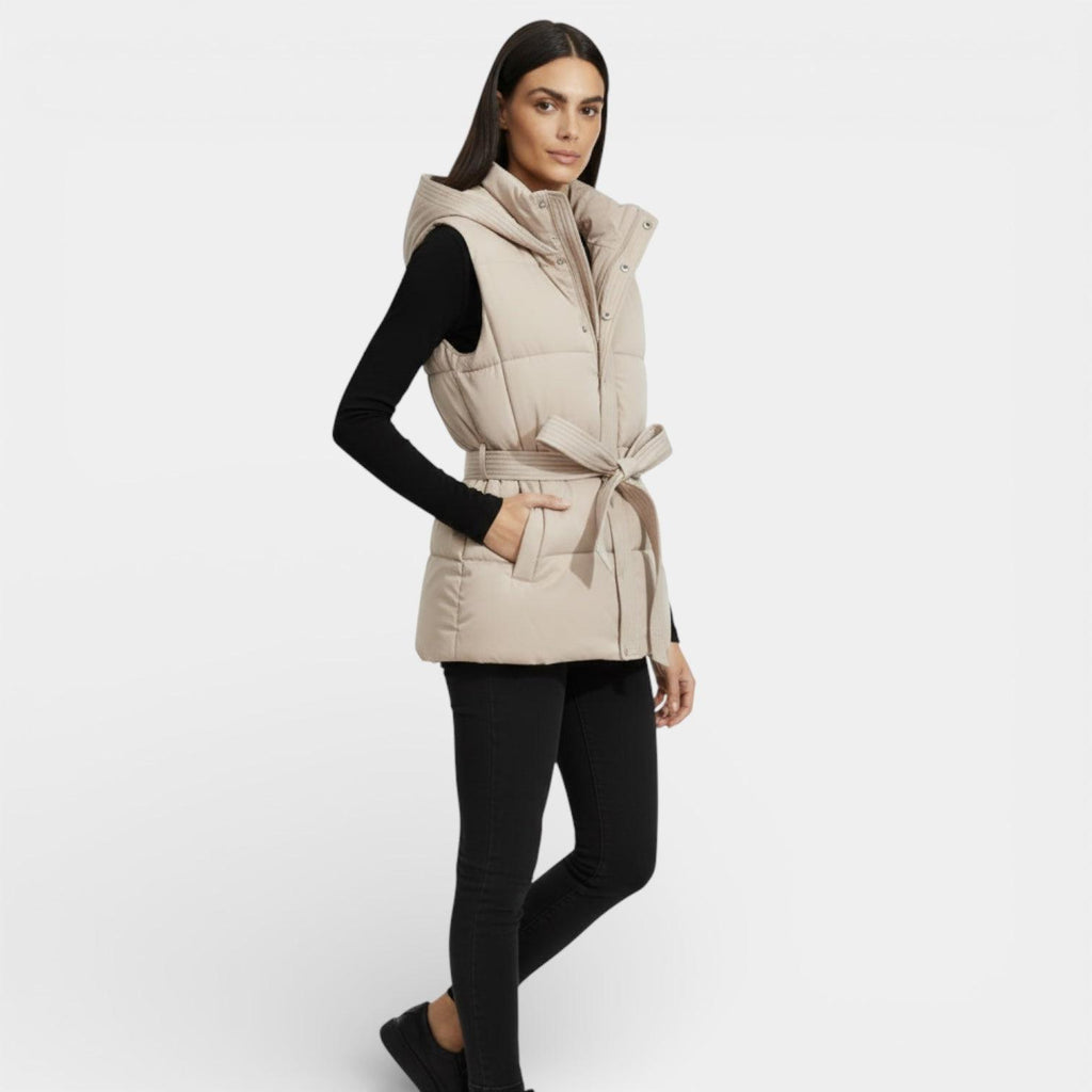Women's Lightweight Quilted Puffer Vest with Hood - Stylish Insulated Gilet for Outdoor and Casual Wear