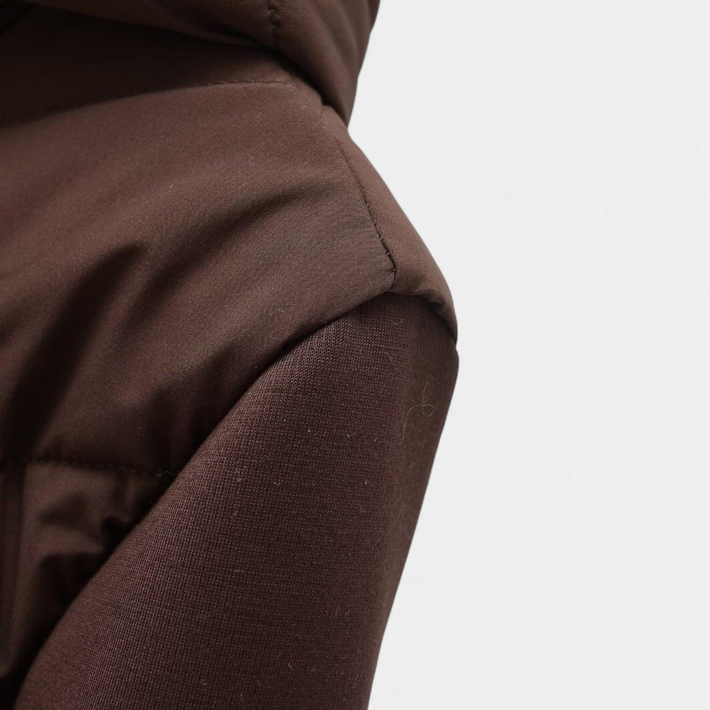 Women's Quilted Windbreaker Jacket with Stretch Sleeves for Outdoor Activities and Casual Wear